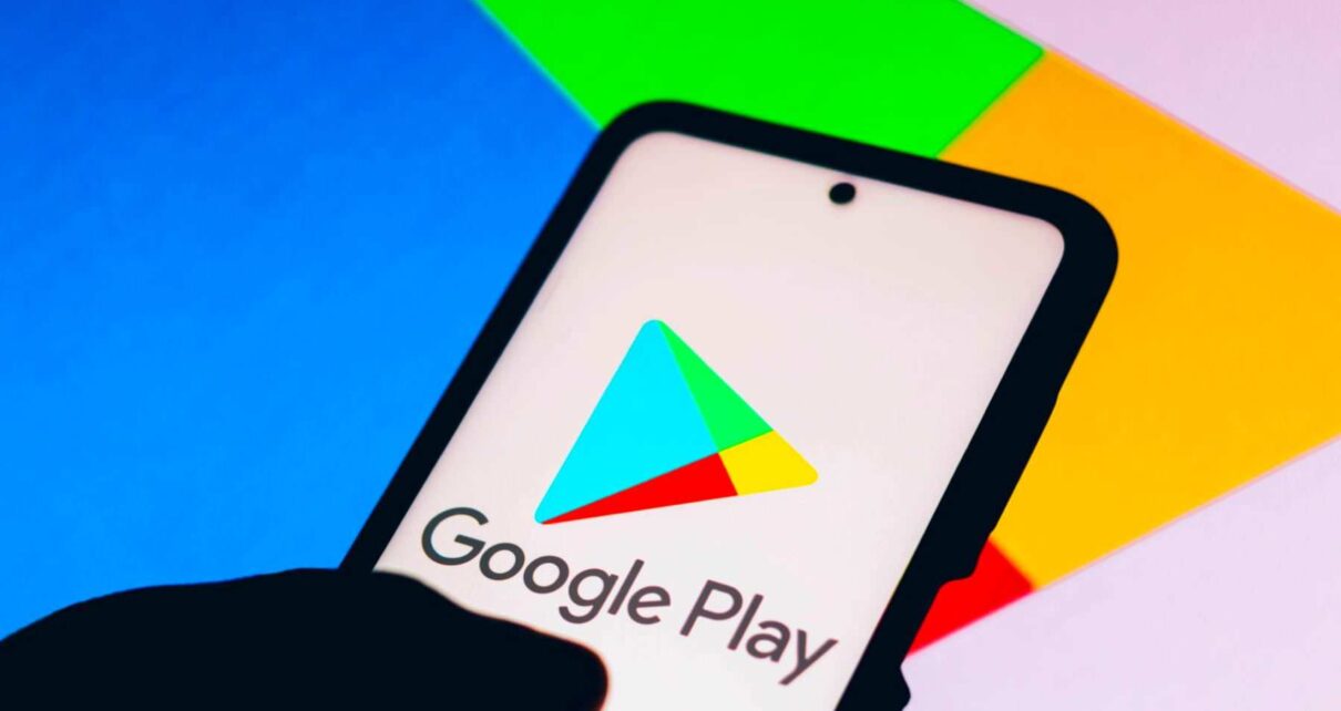 Google Play запретит разработчикам вводить пользователей в заблуждение и показывать неожиданную рекламу