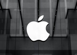 Японія вимагатиме від Apple допустити завантаження застосункыв поза межами App Store.